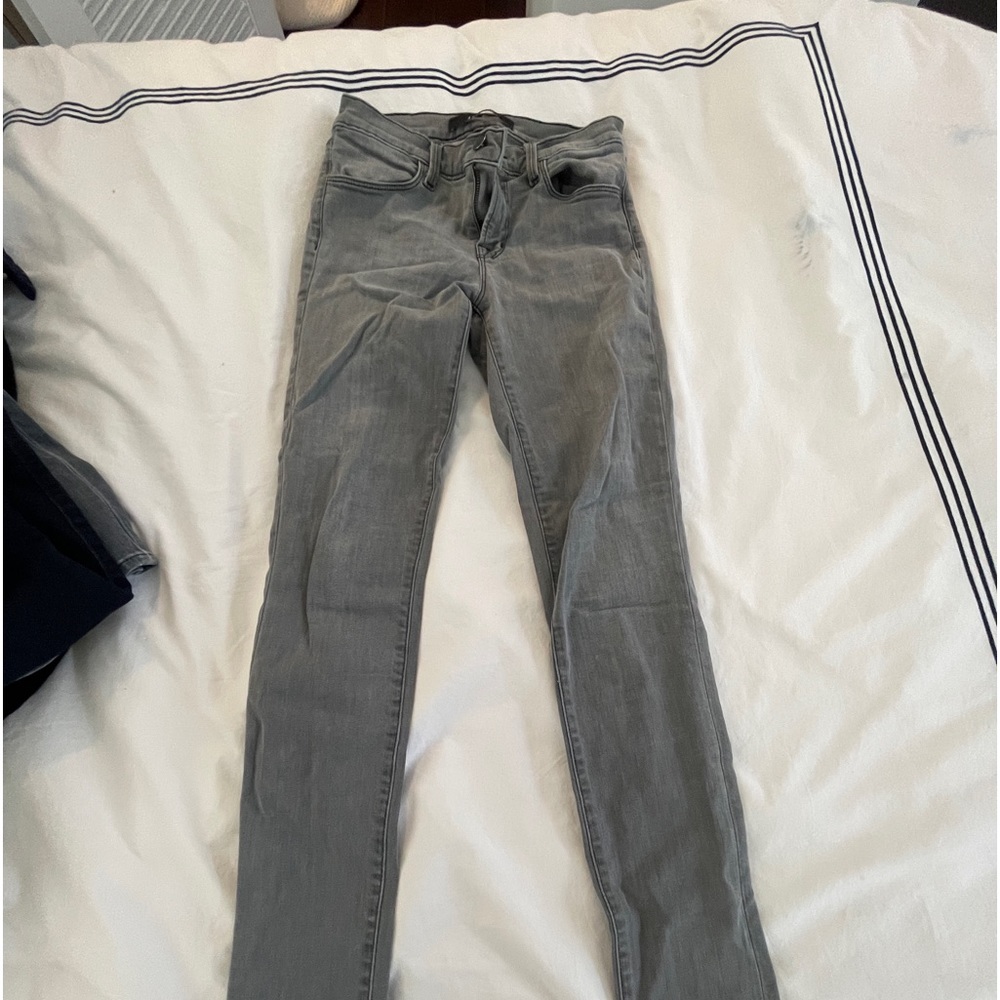 LIKE NEW J BRAND MID GREY WASH SKINNY JEANS